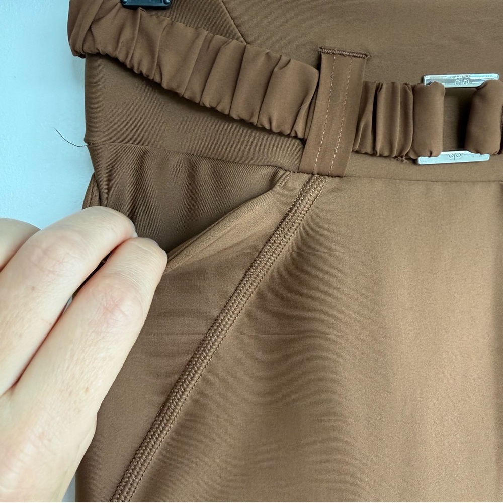 ALO Yoga Brown High-Rise Leggings - Picture 7 of 13